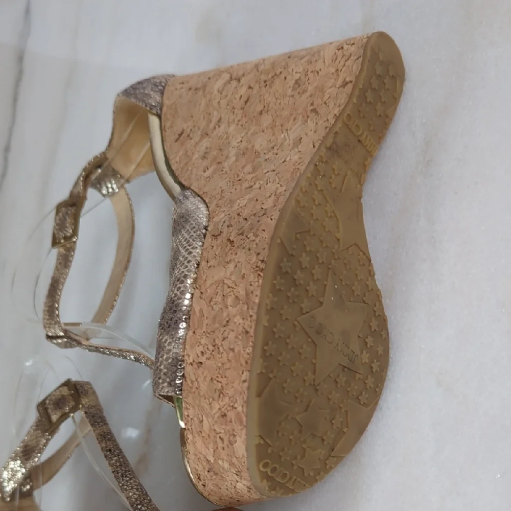 Jimmy Choo Metallic Leather T-Strap Sandals Size 8 - Picture 4 of 14